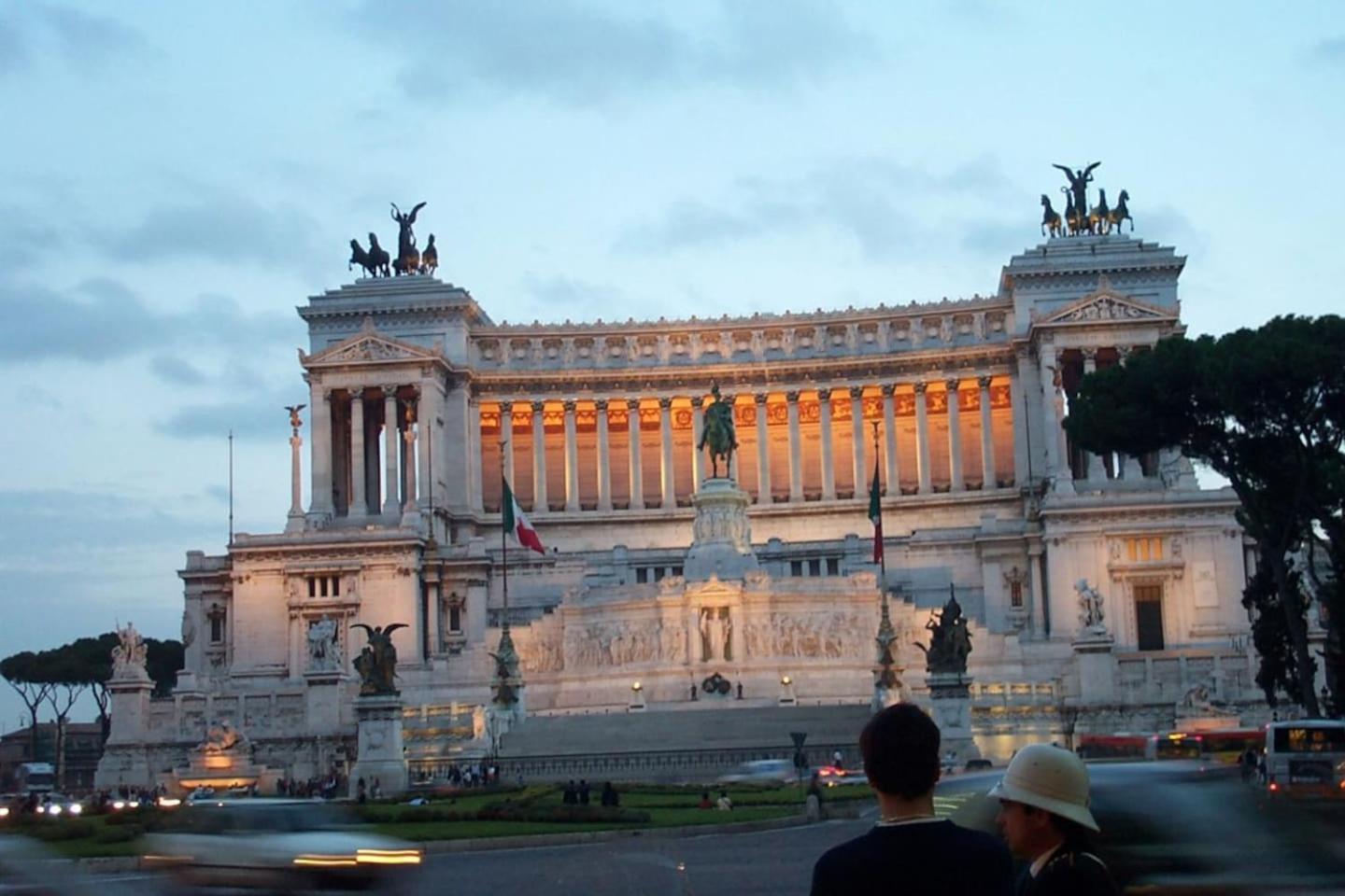Lovely Studio Near Colosseum Roma Esterno foto